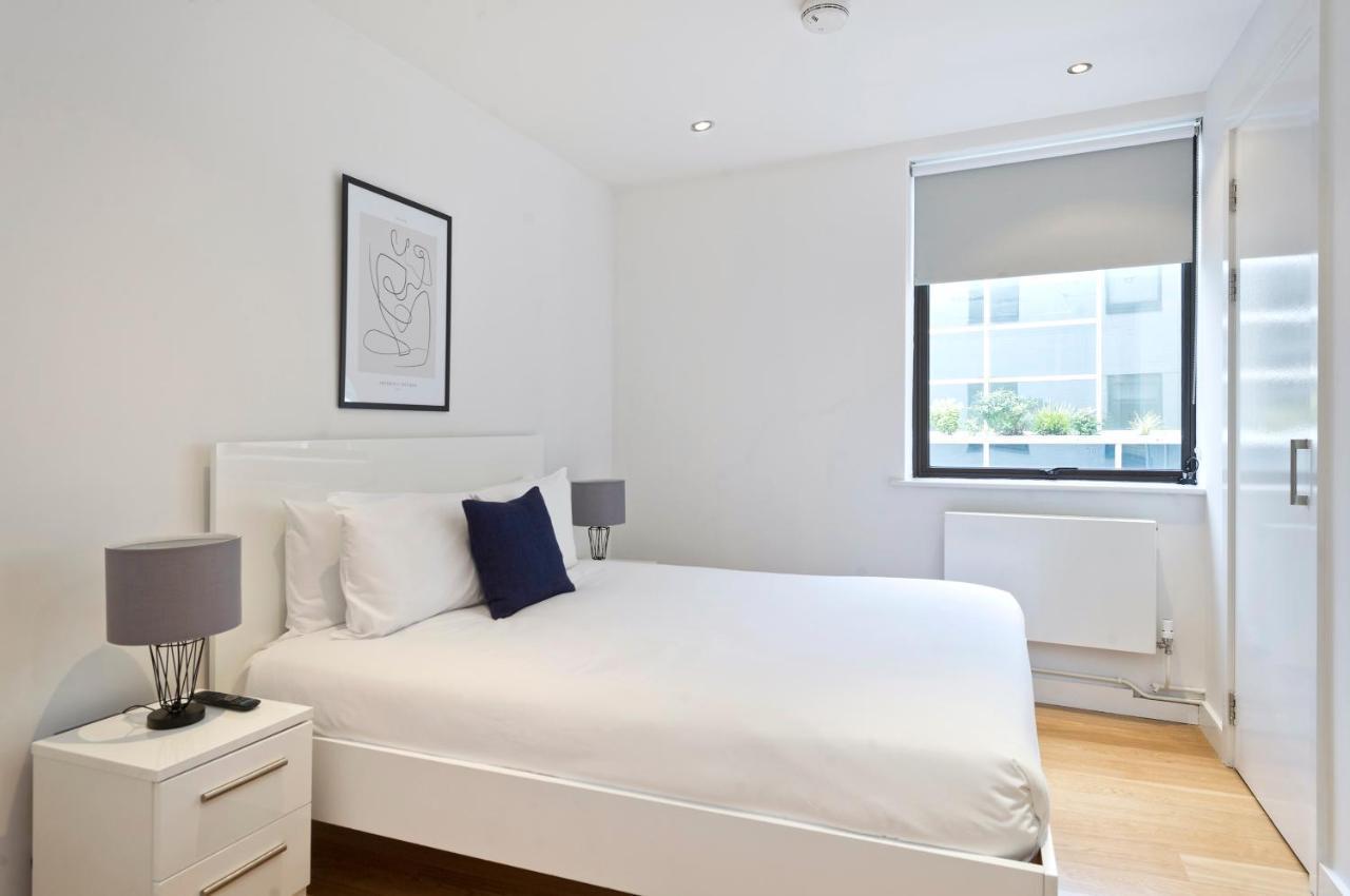 Red Lion Court By City2Stay London Eksteriør billede