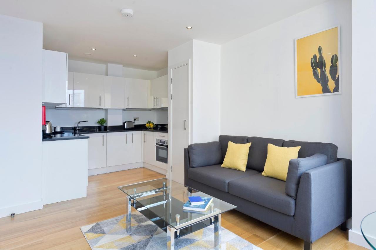 Red Lion Court By City2Stay London Eksteriør billede