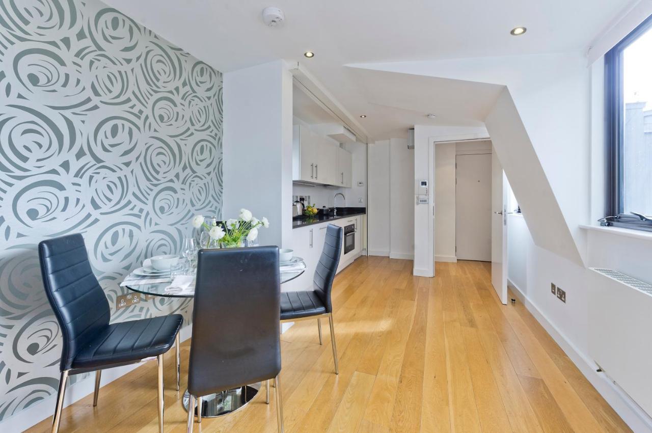 Red Lion Court By City2Stay London Eksteriør billede